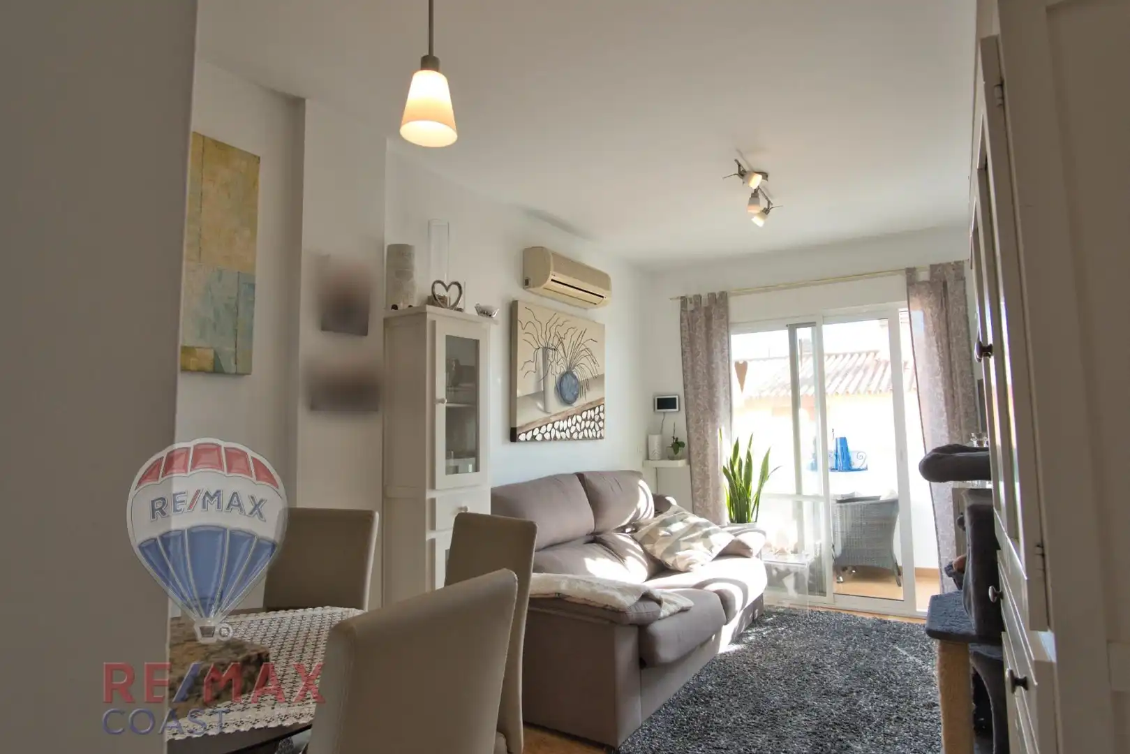 Sala de estar de Dúplex en venta en Algarrobo con Aire acondicionado, Terraza y Amueblado