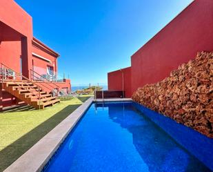 Piscina de Casa o xalet en venda en Torrox amb Jardí privat, Terrassa i Piscina