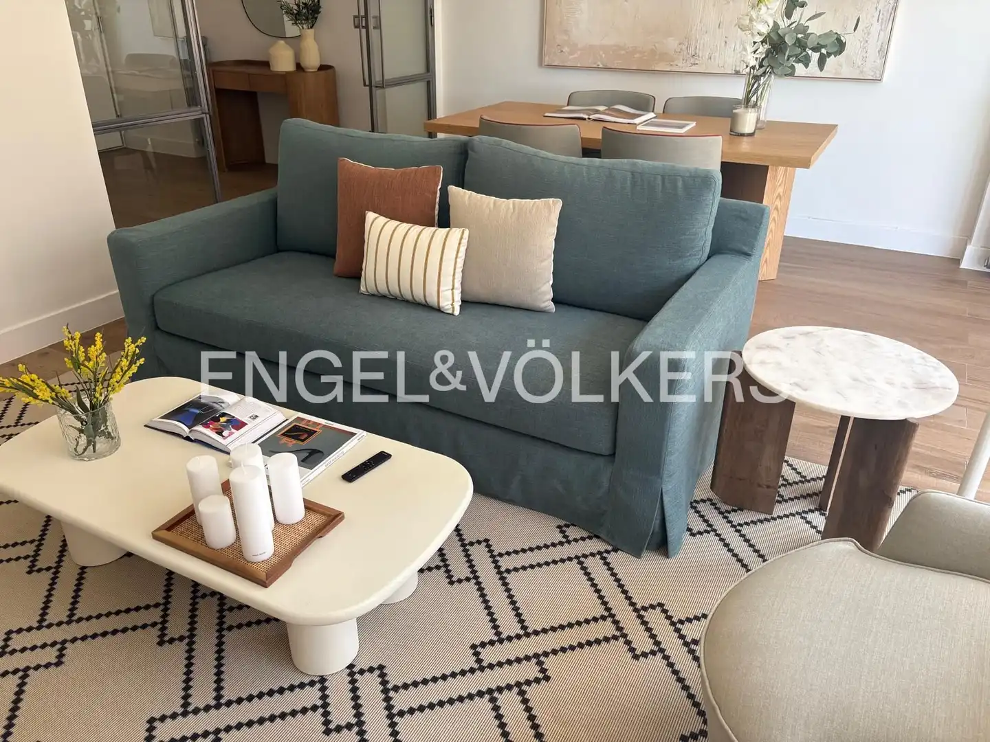 Wohnzimmer von Wohnung zur Miete in Madrid mit Klimaanlage und Heizung