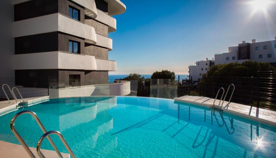 Photo 1 of Flat for sale in Avenida 8 de Marzo, 32, El Higuerón, Málaga