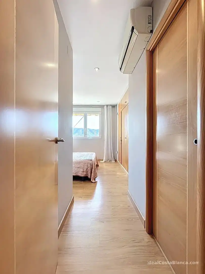 Dormitori de Apartament en venda en Pueblo - Urbanizaciones