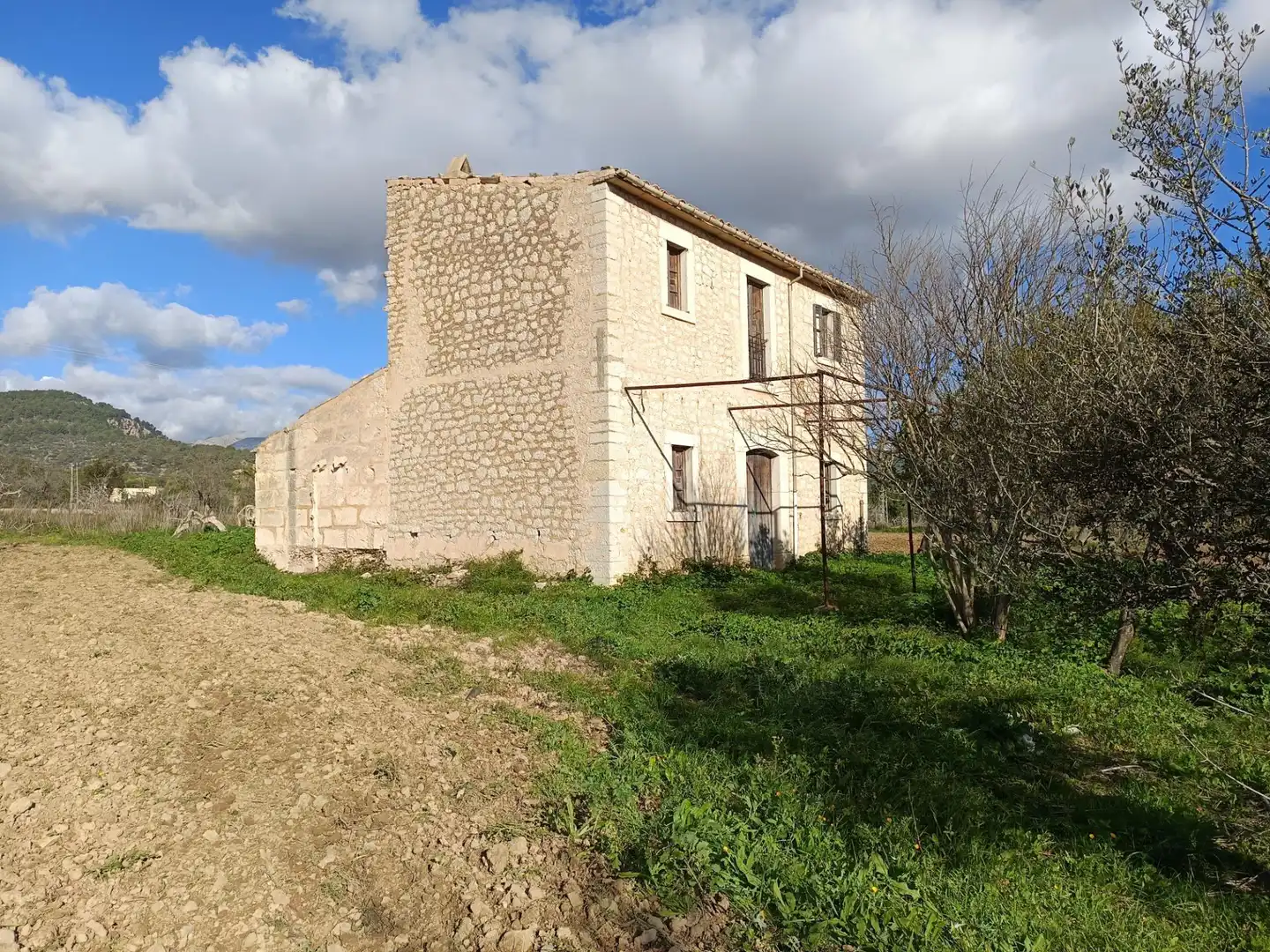 Country homes for sale in Binissalem  with Private garden