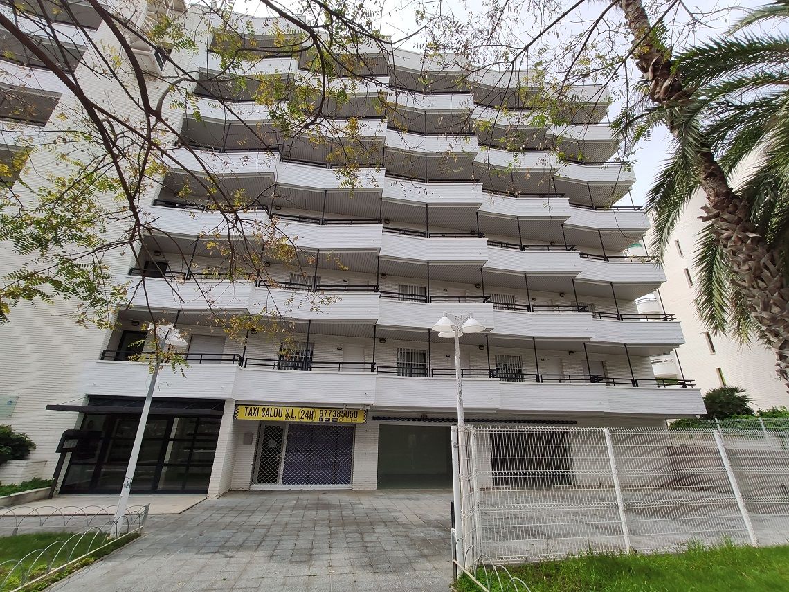 Exterior view of Premises for sale in Salou