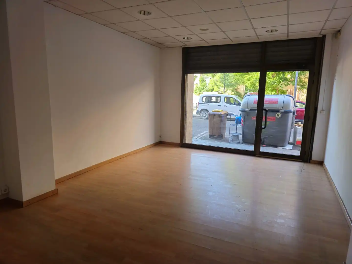 Local comercial en venda a Corts Catalanes, imagen 2