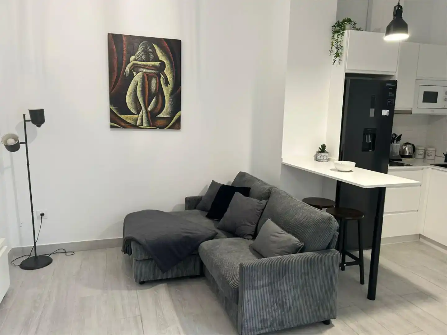 Sala d'estar de Estudi de lloguer en  Sevilla Capital amb Aire condicionat