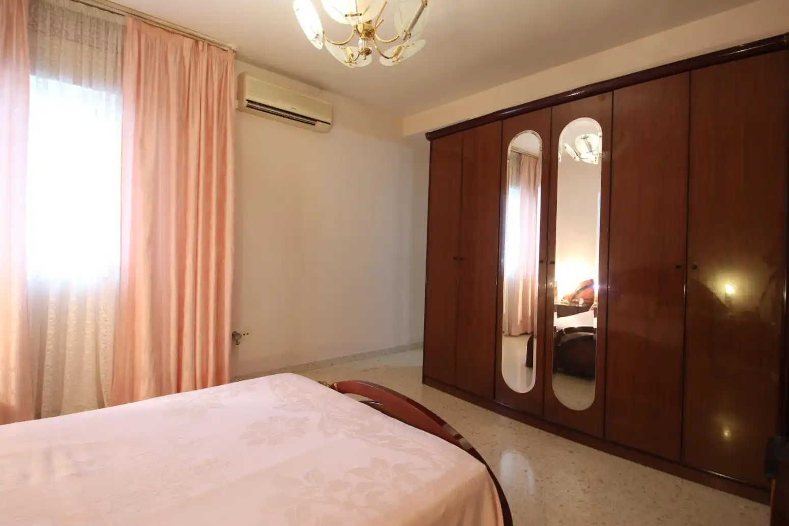 Schlafzimmer von Wohnung zum Verkauf in Montijo mit Klimaanlage, Heizung und Parkett