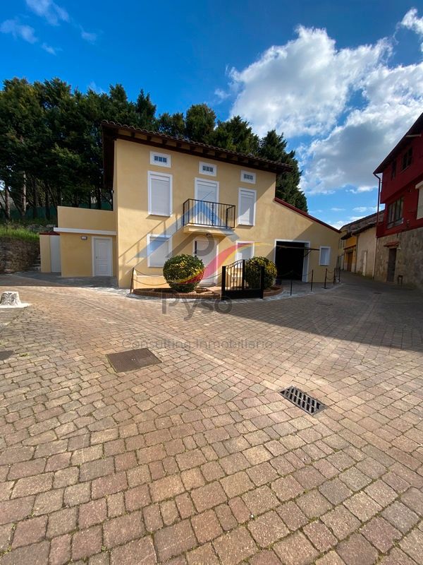 Exterior view of House or chalet to rent in Camargo  with Heating, Private garden and Terrace