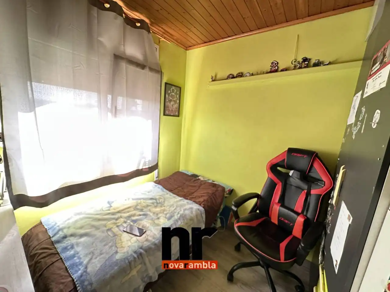 Habitación de Piso en venta en Ripollet con Aire acondicionado, Parquet y Balcón