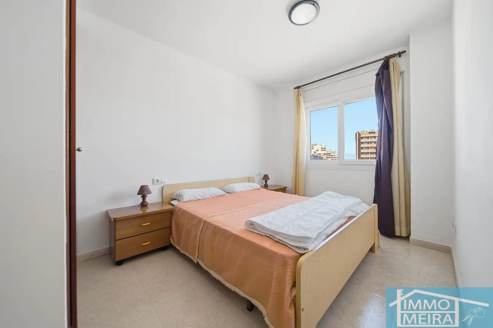 Dormitori de Apartament en venda en Roses amb Calefacció i Terrassa