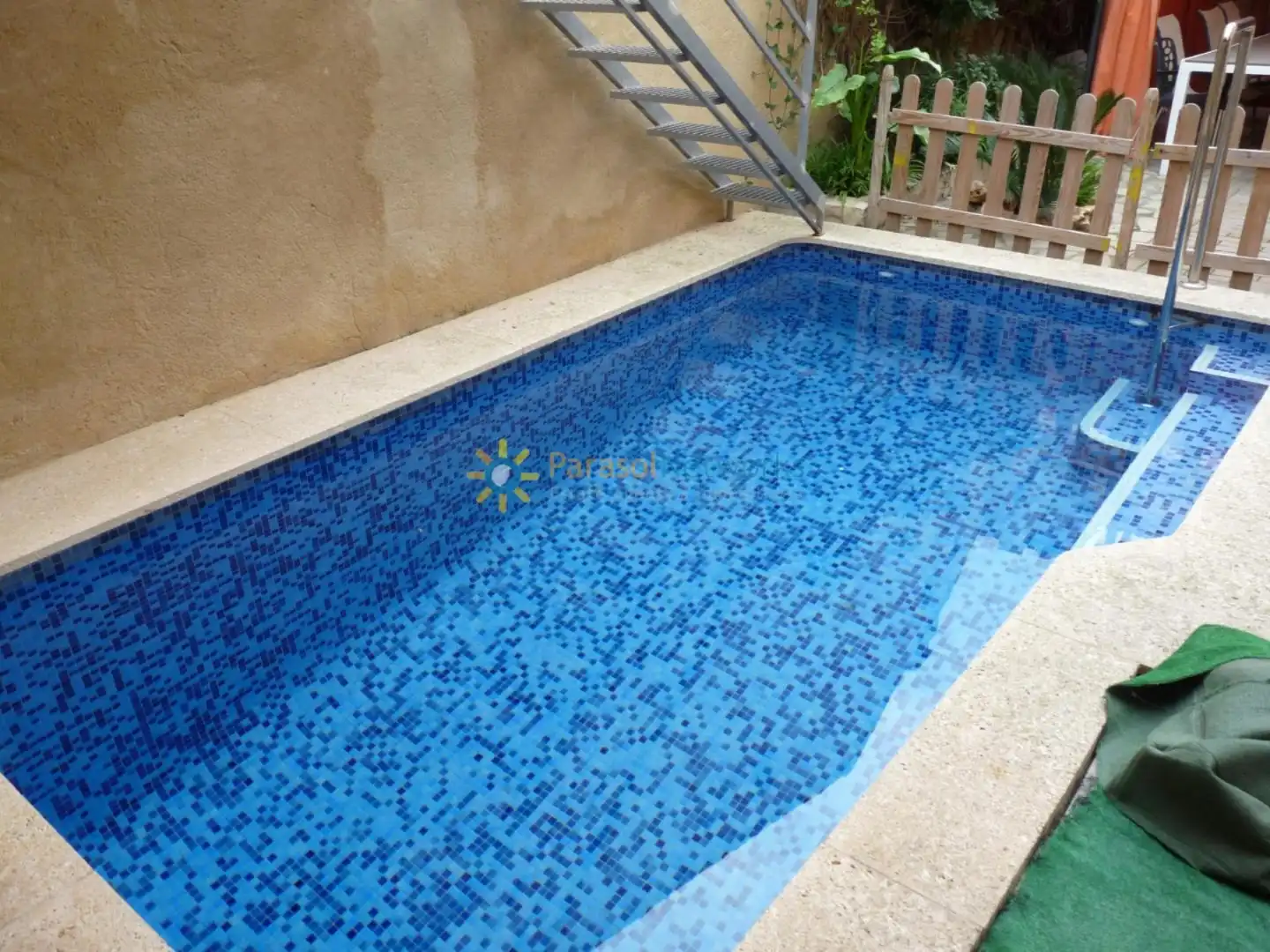 Swimming pool of Single-family semi-detached for sale in El Palomar  with Air Conditioner, Heating and Terrace