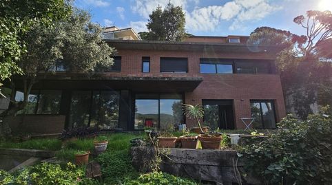 Exclusiva villa con piscina y gran potencial en Cabrils, imagen 2