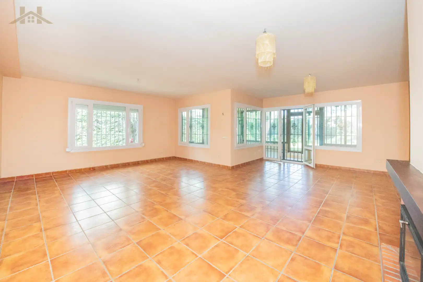 Living room of Houses for sale in Alpedrete  with Heating, Terrace and Storage room