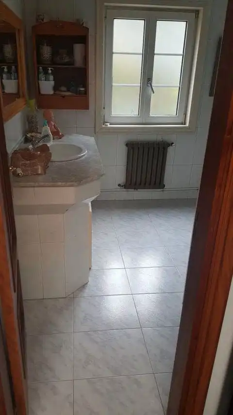 Baño de Casa o chalet en venta en Pontevedra Capital  con Calefacción, Jardín privado y Terraza