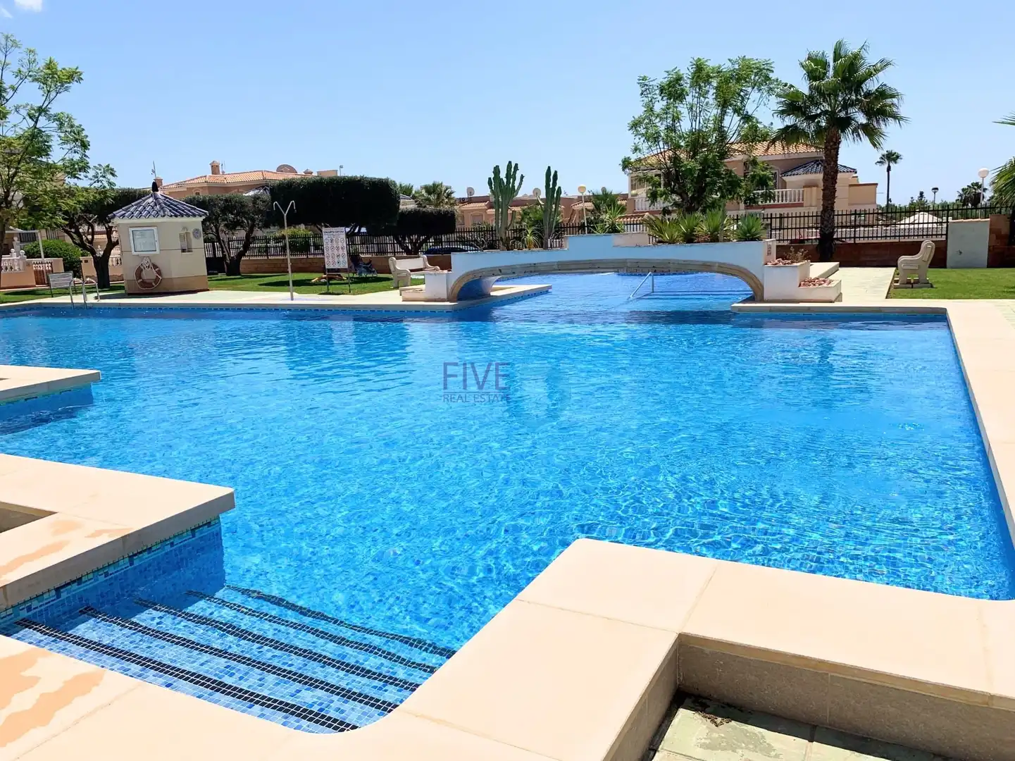 Piscina de Casa o xalet en venda en Rojales amb Aire condicionat, Calefacció i Terrassa