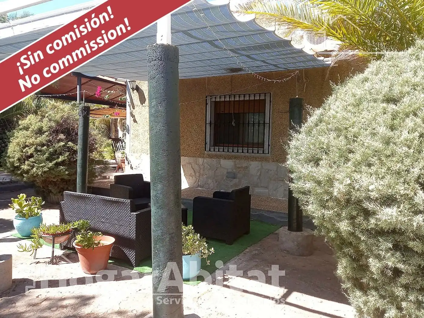 Vista exterior de Casa o xalet en venda en Badajoz amb Calefacció, Jardí privat i Terrassa