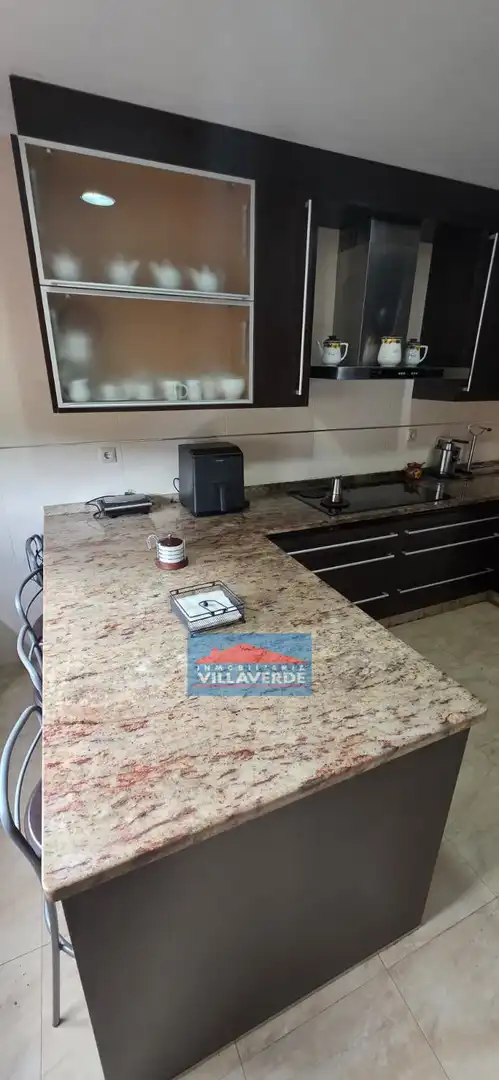 Cocina de Casa adosada en venta en Cangas  con Calefacción, Terraza y Trastero