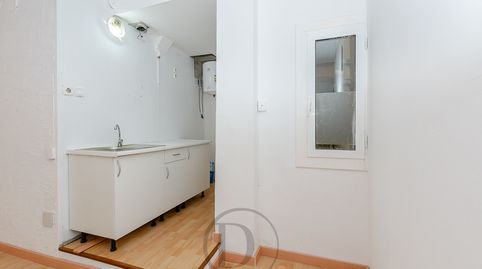 Foto 3 de Piso en venta en Carrer D'albert Llanas, Can Baró, Barcelona Capital