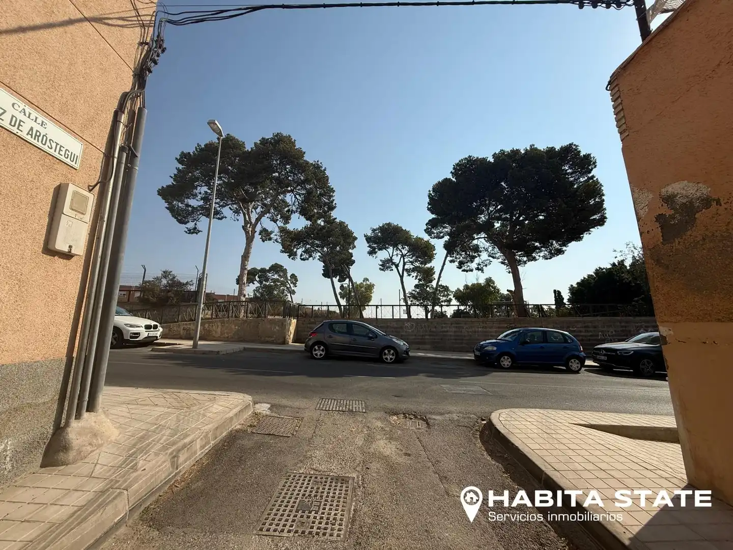 Vista exterior de Residencial en venta en Almería