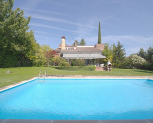 Swimming pool of Flat for sale in La Moraleja  with Air Conditioner and Terrace