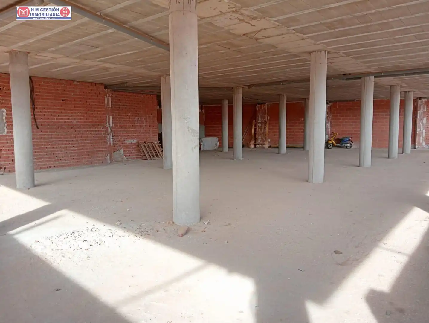Local comercial en venta en Madridejos, imagen 2