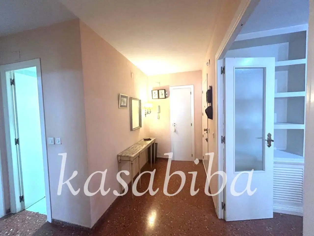 Flat for rent in Valencia  with Heating, Furnished and Balcony