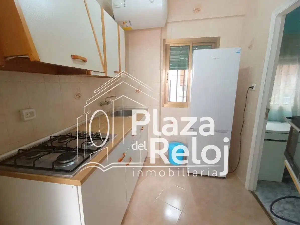 Cocina de Piso en venta en Talavera de la Reina con Aire acondicionado, Terraza y Amueblado