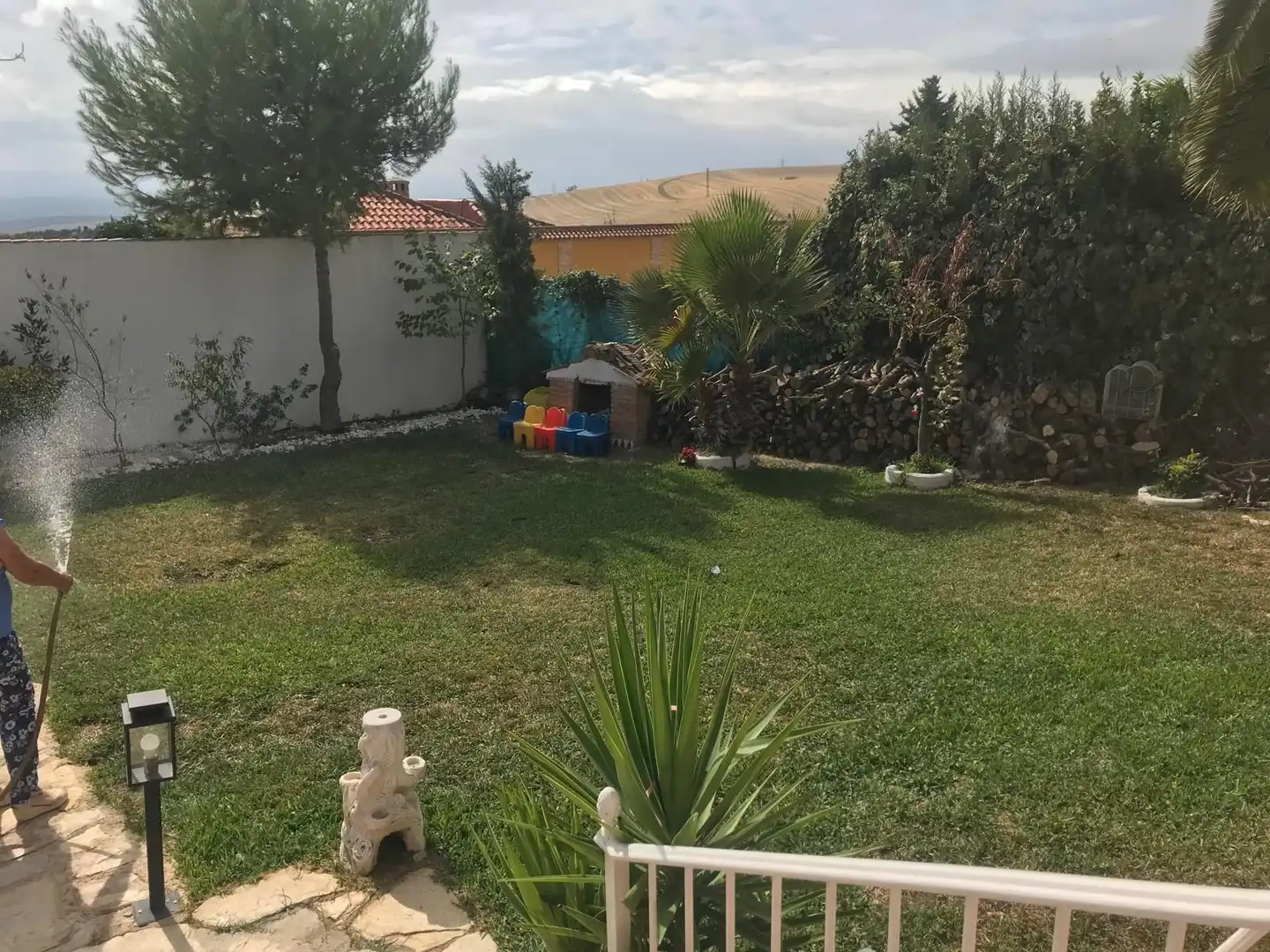 Jardí de Residencial en venda en Linares