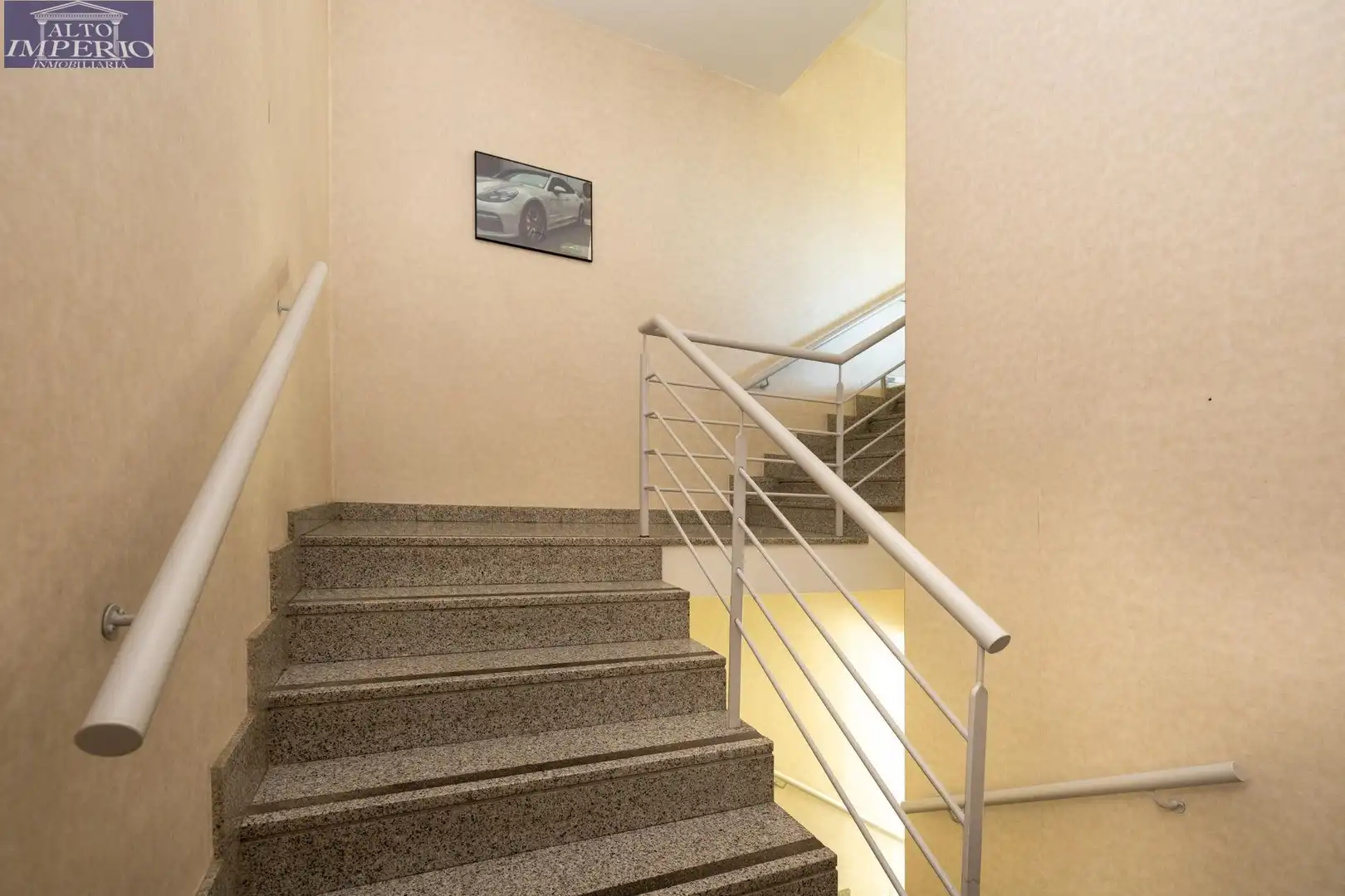 Inmuebles singulares con ascensor en venta en Peligros, imagen 34