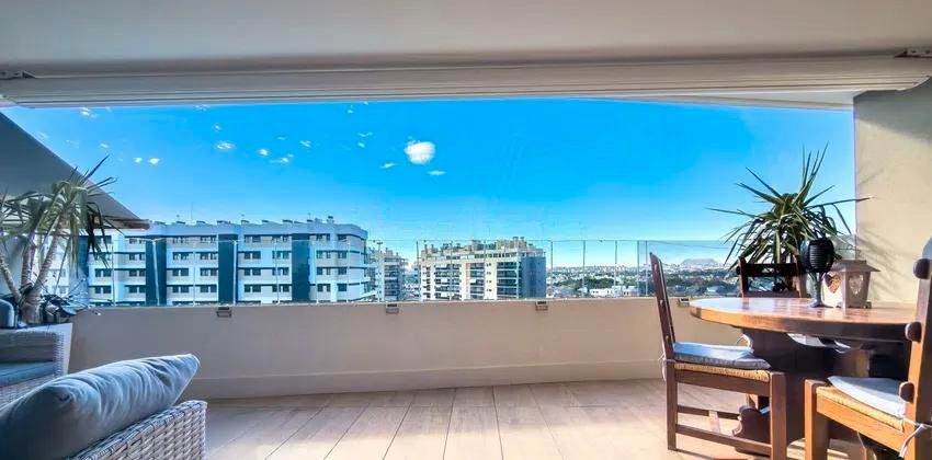 Balcony of Flat for sale in Alicante / Alacant  with Air Conditioner, Storage room and Oven