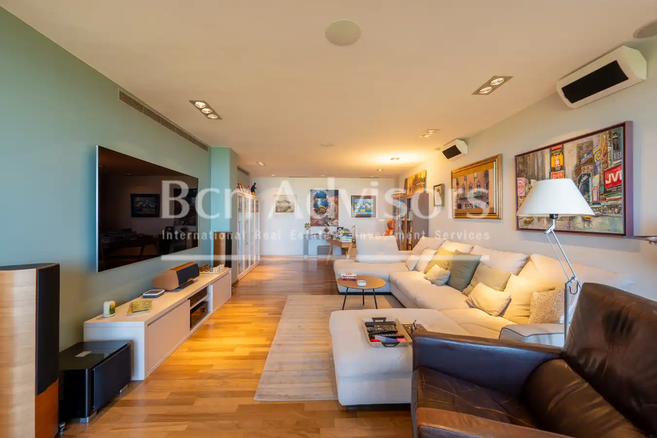 Sala de estar de Piso en venta en Barcelona con Aire acondicionado, Calefacción y Parquet