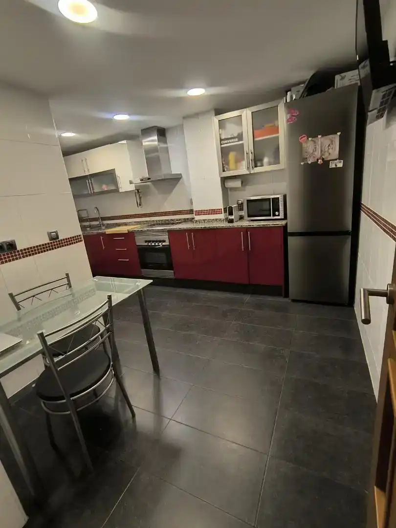 Cuina de Pis en venda en Paterna amb Aire condicionat, Parquet i Traster