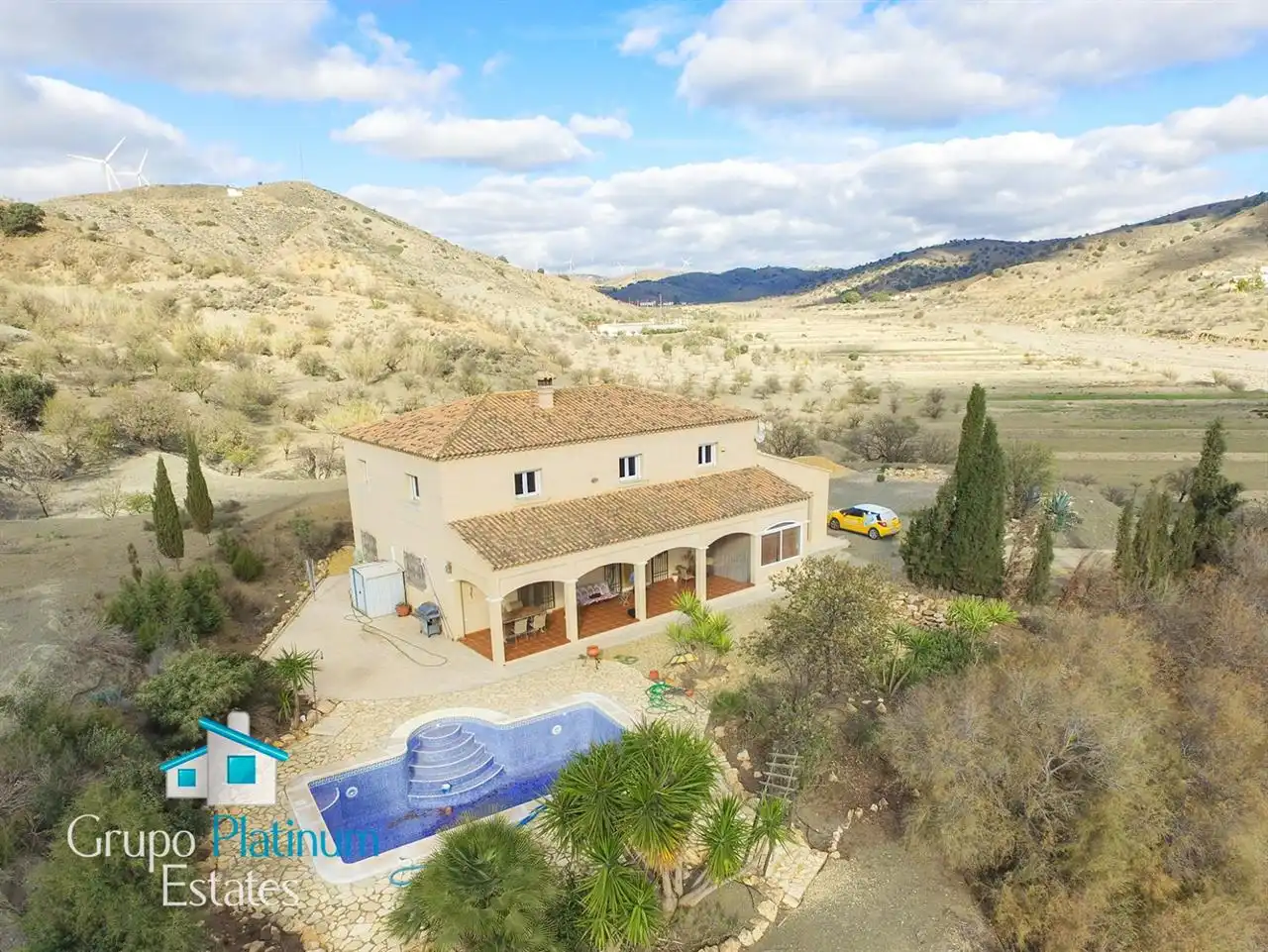 Chalet con piscina en venta en Huércal-Overa