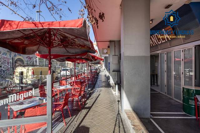 Local comercial en Venta en Calle Calle Estrellas, 18 en Angustias - Chana - Encina