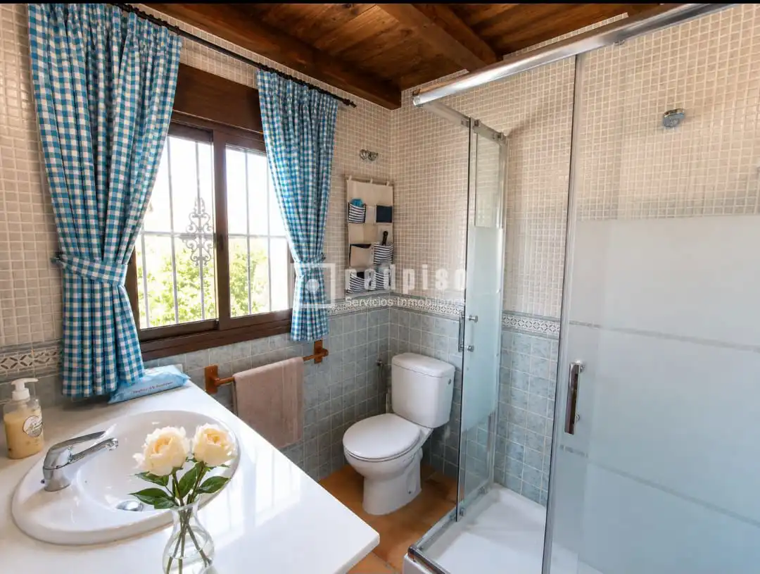 Baño de Casa o chalet en venta en El Borge con Aire acondicionado, Calefacción y Trastero