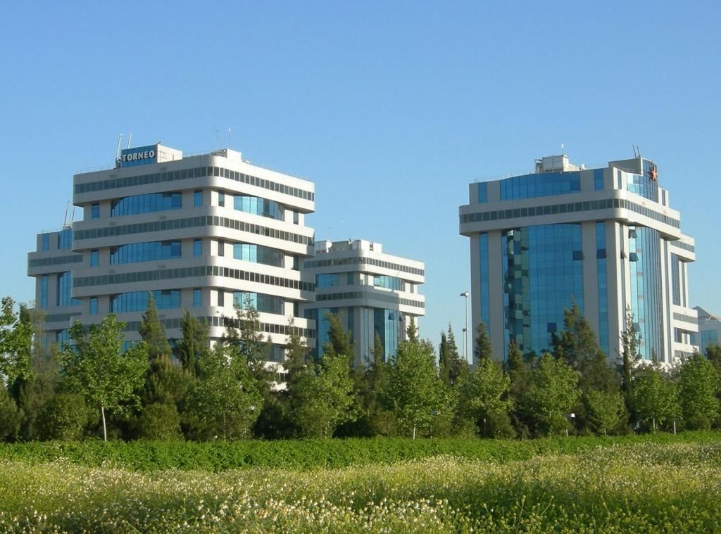 Vista exterior de Oficina en venda en  Sevilla Capital