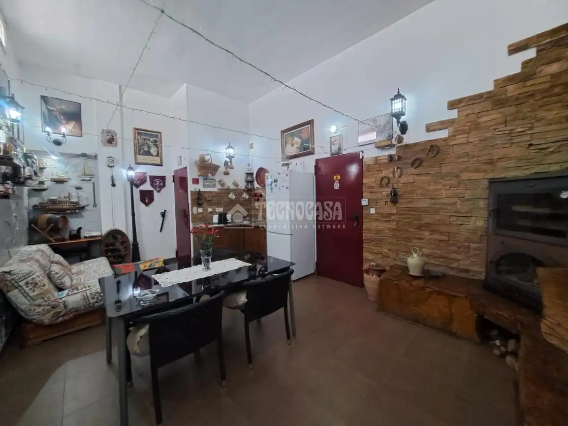 Cocina de Casa adosada en venta en María de Huerva con Aire acondicionado, Calefacción y Jardín privado