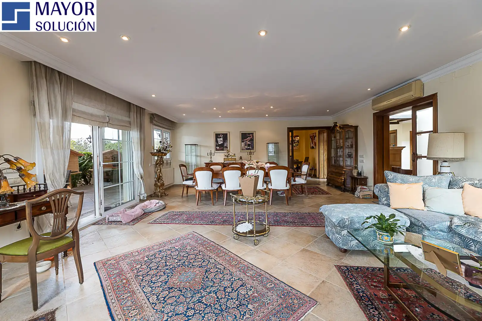Sala d'estar de Casa o xalet en venda en  Palma de Mallorca amb Aire condicionat, Calefacció i Jardí privat