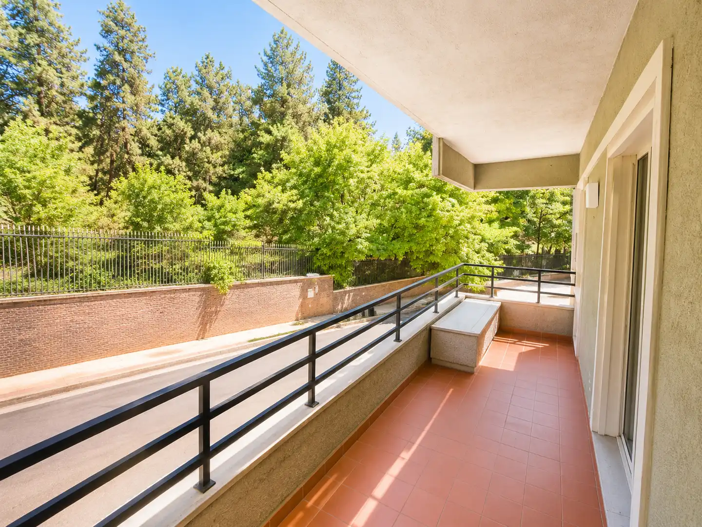 Flat with lift for sale in Calle del Poeta Esteban de Villegas