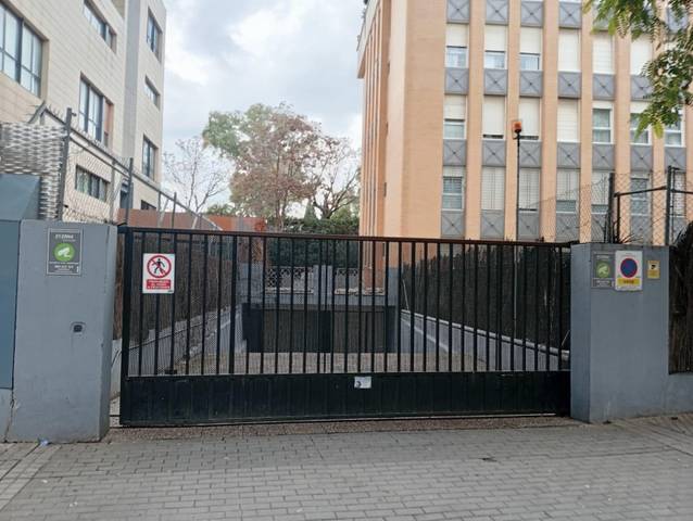 Garaje en Venta en Pedro Salvador - Las Palmeritas