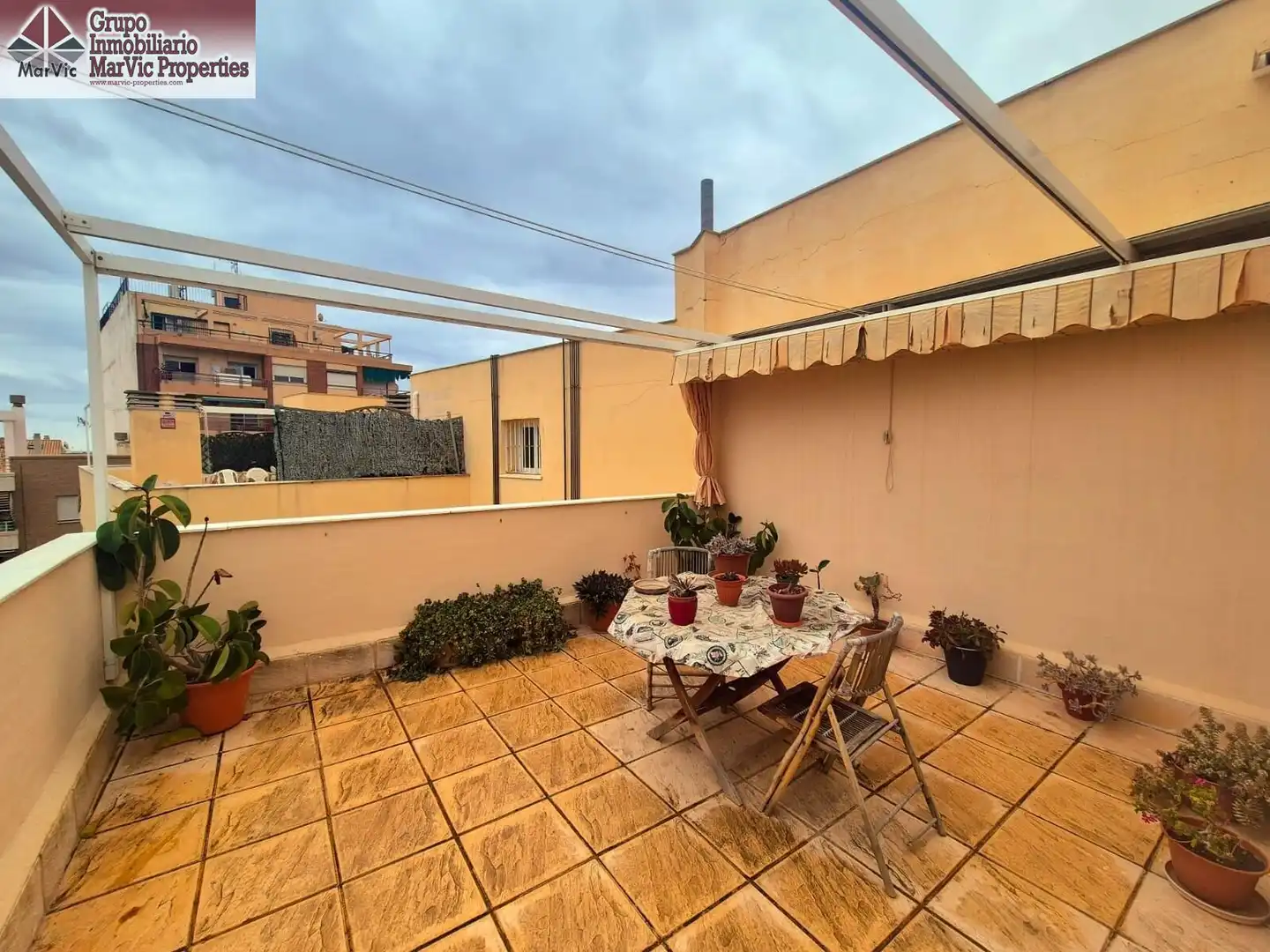 Terrasse von Dachboden zum Verkauf in Villajoyosa / La Vila Joiosa mit Klimaanlage, Terrasse und Balkon