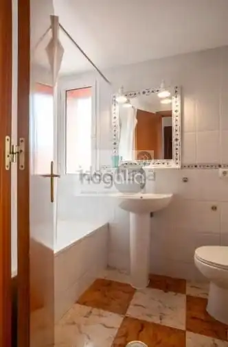 Piso de alquiler en Colores - Entreparques