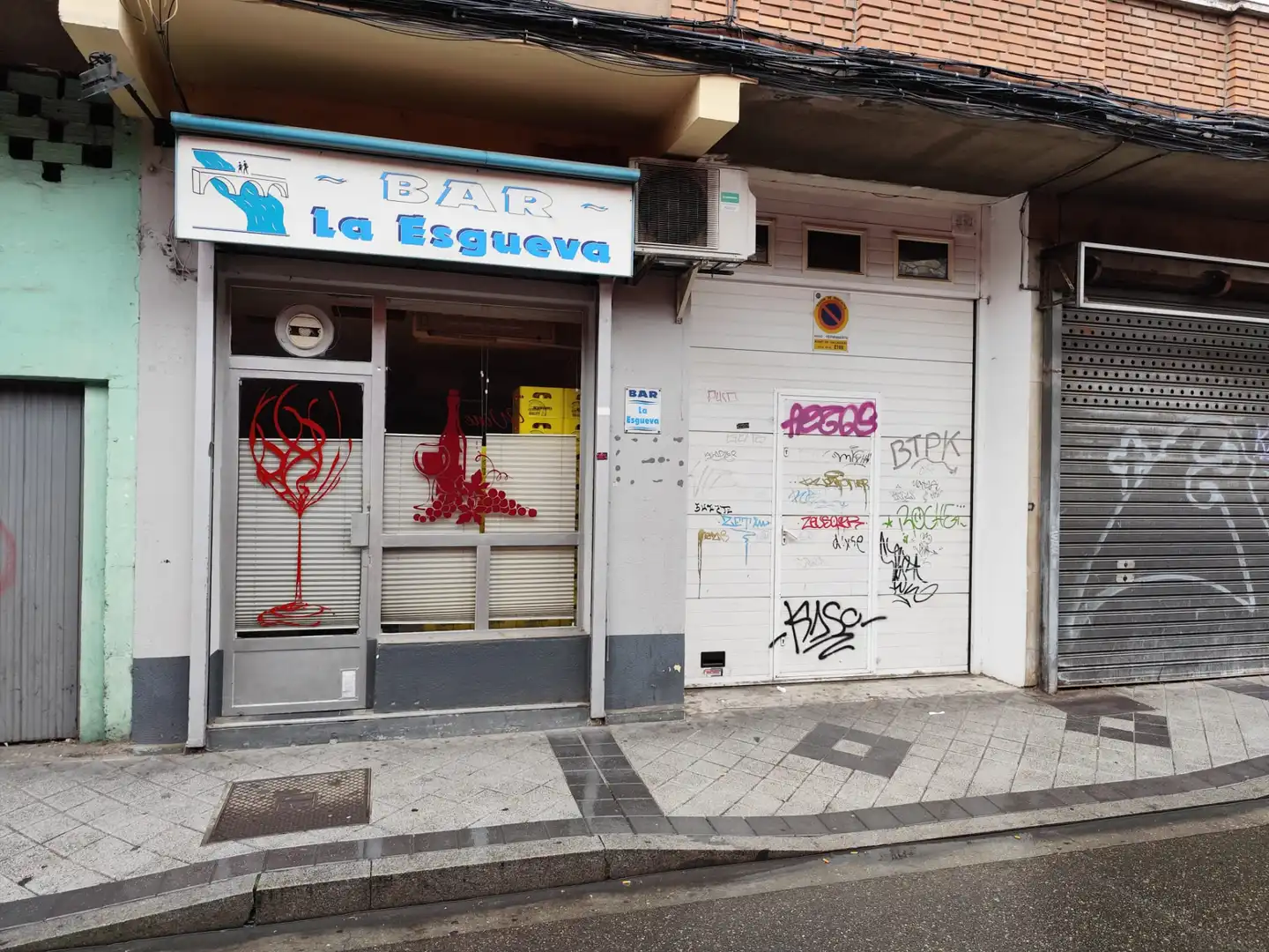 Vista exterior de Local en venta en Valladolid con Aire acondicionado y Amueblado