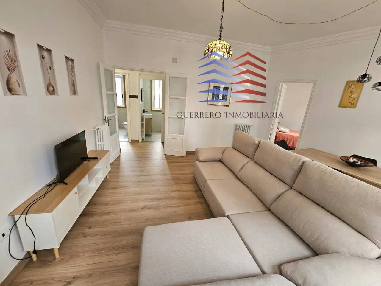 Sala d'estar de Pis de lloguer en Ourense Capital  amb Calefacció i Moblat