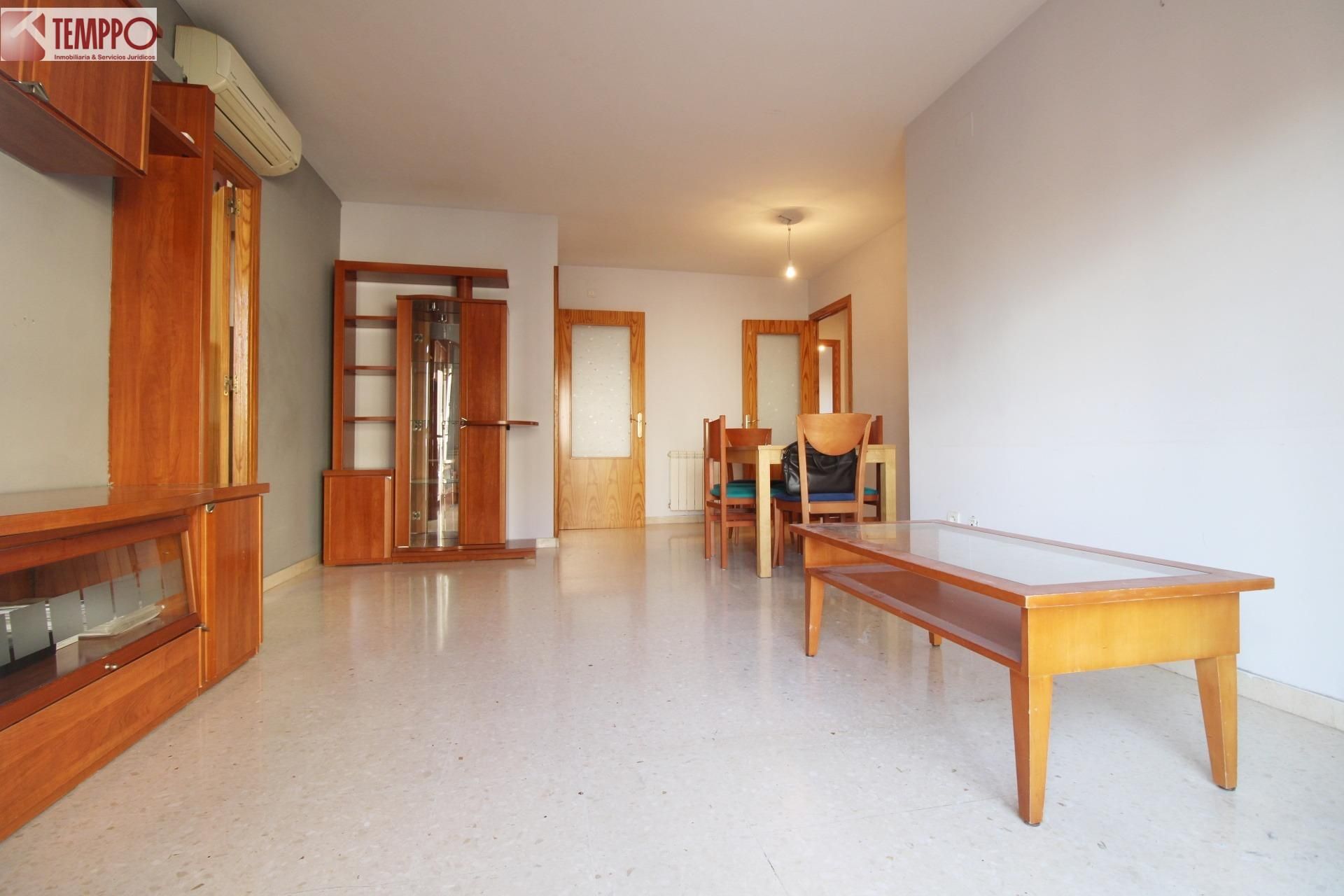Flat for sale in Carrer ROQUETES, El Tancat - Mas d'en Gual