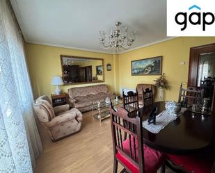 Living room of Flat to rent in Cuenca Capital  with Heating, Terrace and Furnished