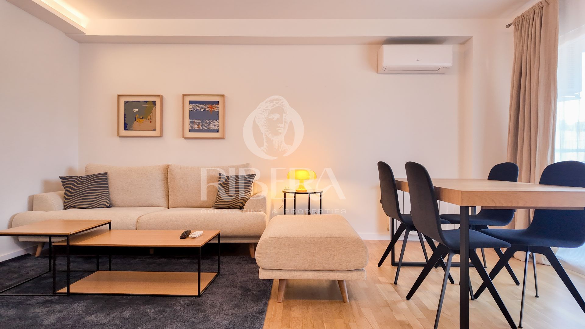 Living room of Flat to rent in  Valencia Capital  with Air Conditioner, Heating and Terrace