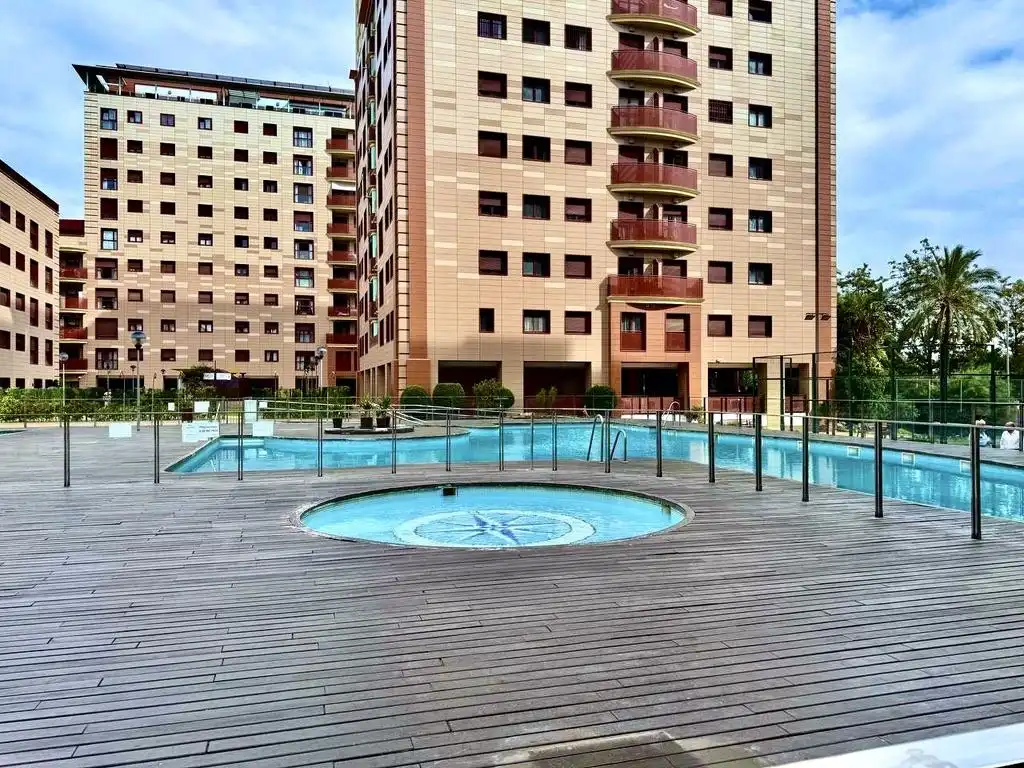 Swimming pool of Garage for sale in Sevilla
