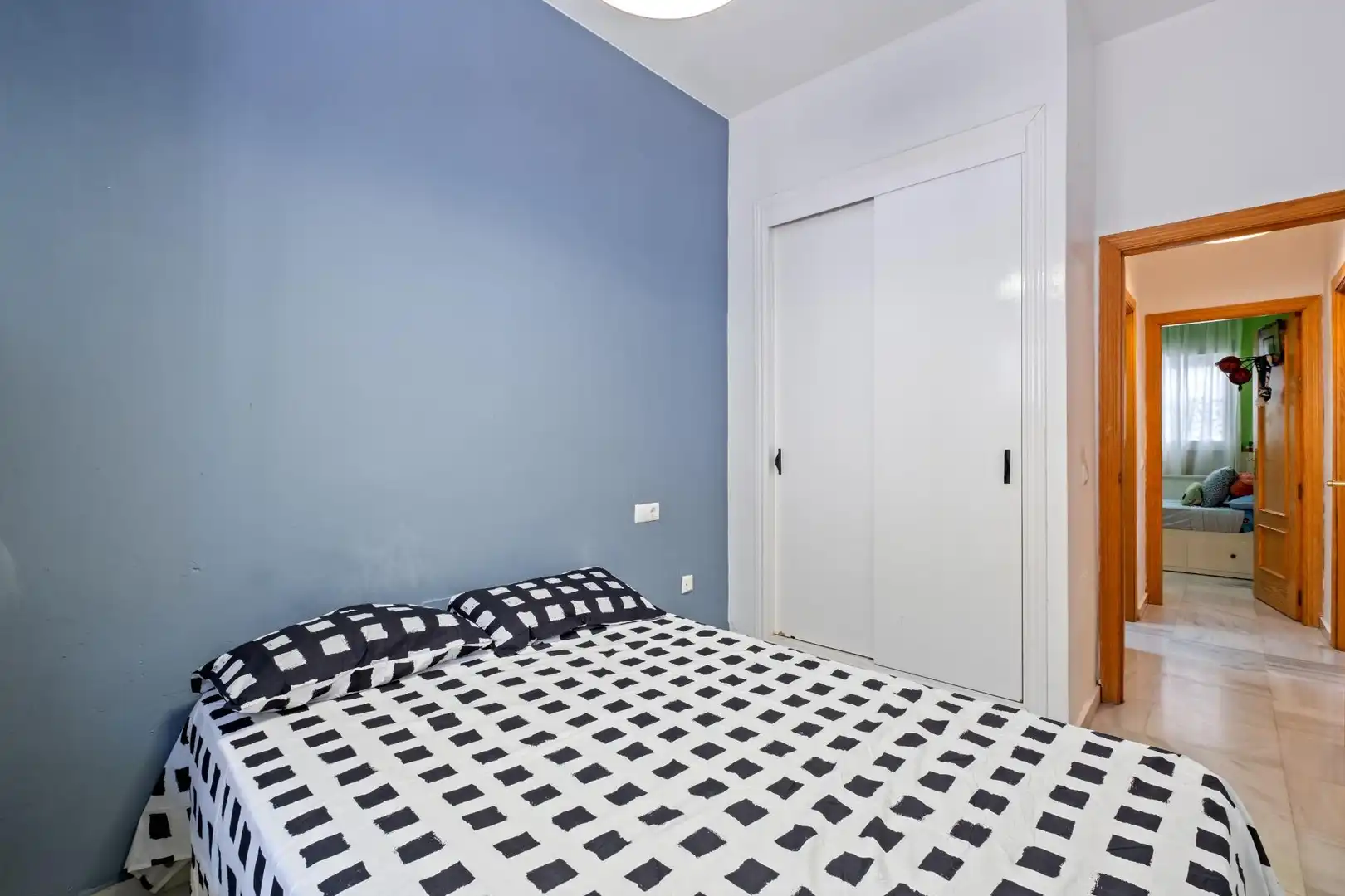 Schlafzimmer von Erdgeschoss zum Verkauf in Málaga mit Klimaanlage und Heizung