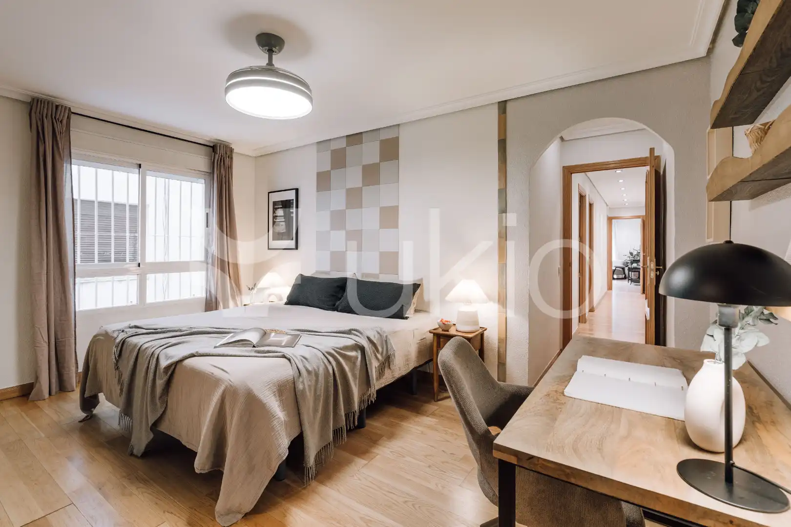 Habitación de Apartamento de alquiler en Madrid con Calefacción, Amueblado y Horno