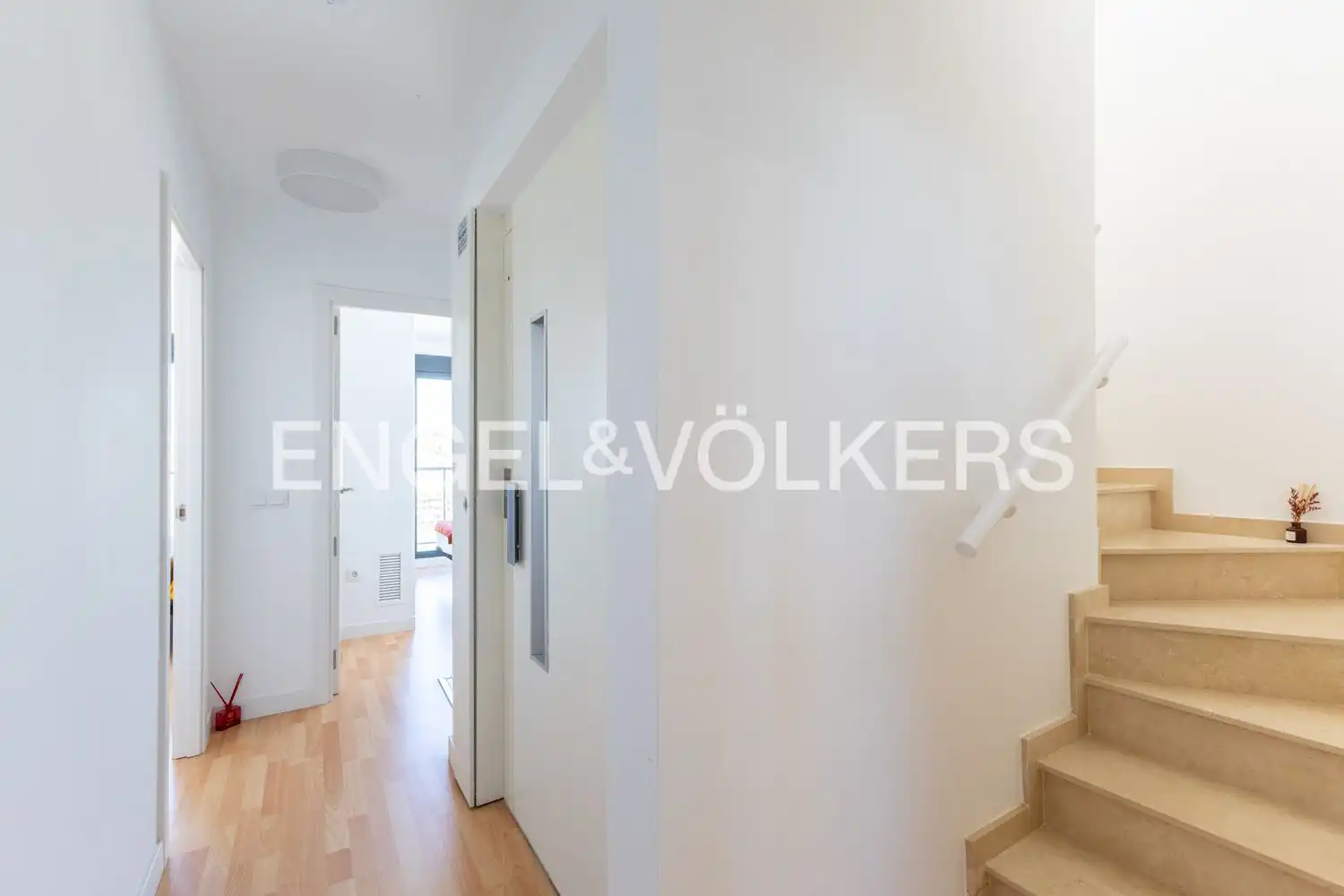 Houses for sale in Cullera  with Air Conditioner, Heating and Private garden